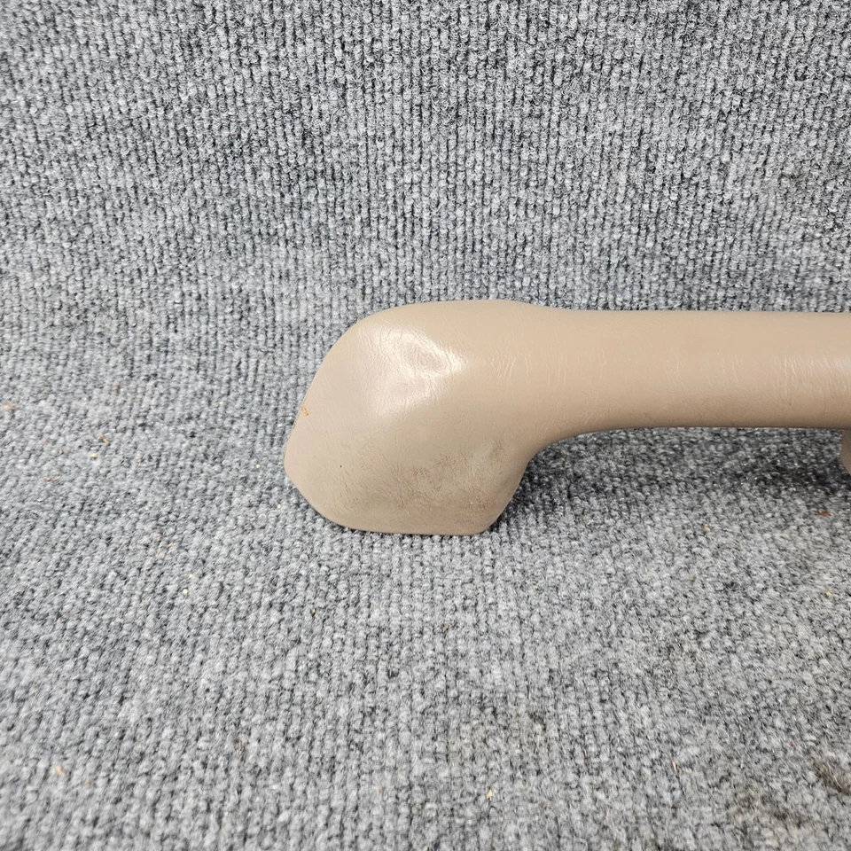 2001-2004 TOYOTA TACOMA OEM ПОДЛОКОТНИК ДВЕРНАЯ ПАНЕЛЬ левая ручка водителя коричневая - Изображение 2 из 4