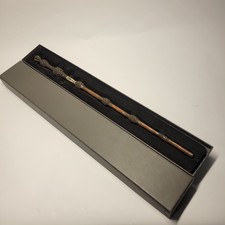 Universal Studios Orlando Wizarding World Harry Potter Professor Dumbledore Wand
