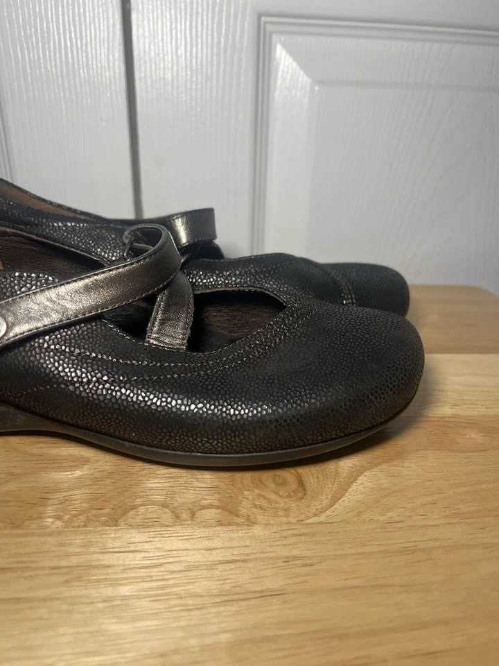 Zapatos Wolky Talla 36 'Passion' Brillo Mary Jane Cuero Marrón Punta Redonda Planos Foto 4 de 4