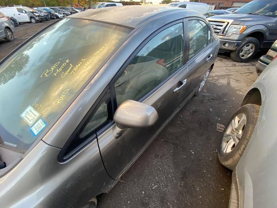 (SOLO PICKUP LOCAL) 06 07 08 09 10 11 HONDA CIVIC Puerta Delantera Izquierda Foto 2 de 4