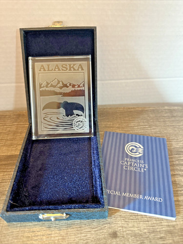 Princess Cruises Captain's Circle Paperweight Glass Art Member Award Alaska