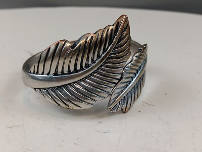 Vintage leaf Shaped Braclet Hinged Clamper Two Tone Silver Gold 
