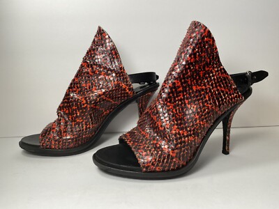 バレンシアガ Balenciaga Glove Snake Embossed Leather Slingback Sandals Red