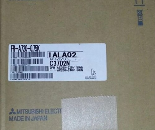 FRA7200.75K NEW MITSUBISHI FR-A720-0.75K A700 Inverter - Picture 1 of 3