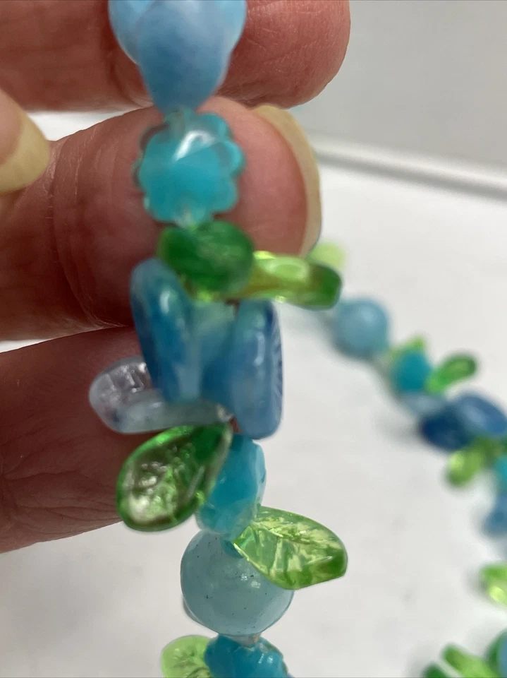 Collar Coleccionable Vintage 38" Botones Azules Hojas Flores Plástico Años 60 Foto 3 de 4