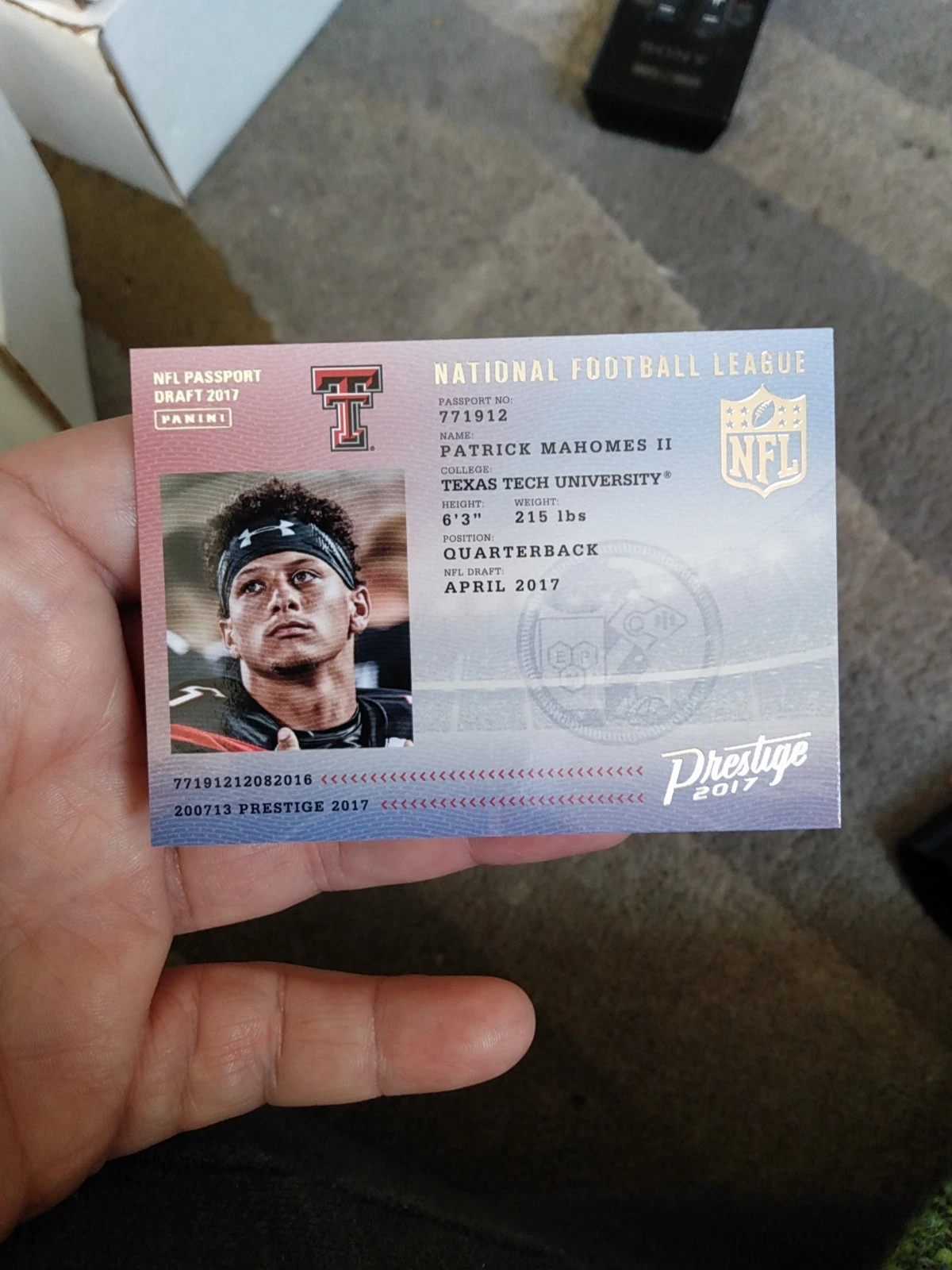 Patrick Mahomes trading card