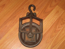 Antique Vintage Hay Trolley Carrier W443 Cast Iron Pulley Wood Square Farm Barn