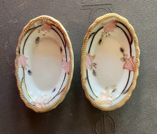 Antique Vintage Pair of Porcelain Open Salt Cellars Salt Dips Elegant Gold Trim