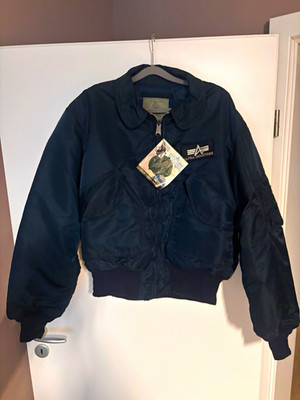 Vintage Alpha Industries CWU-45/P Fliegerjacke - DEADSTOCK / NEU mit Etikett .