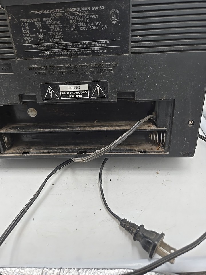 VTG Radio Shack Realistic Patrolman SW-60 6 Band AM FM SW VHF Radio 12 ...