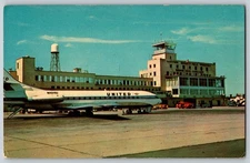 Bradley Field Serving Hartfford Springfield Area UNITED AIRLINES Postcard CT