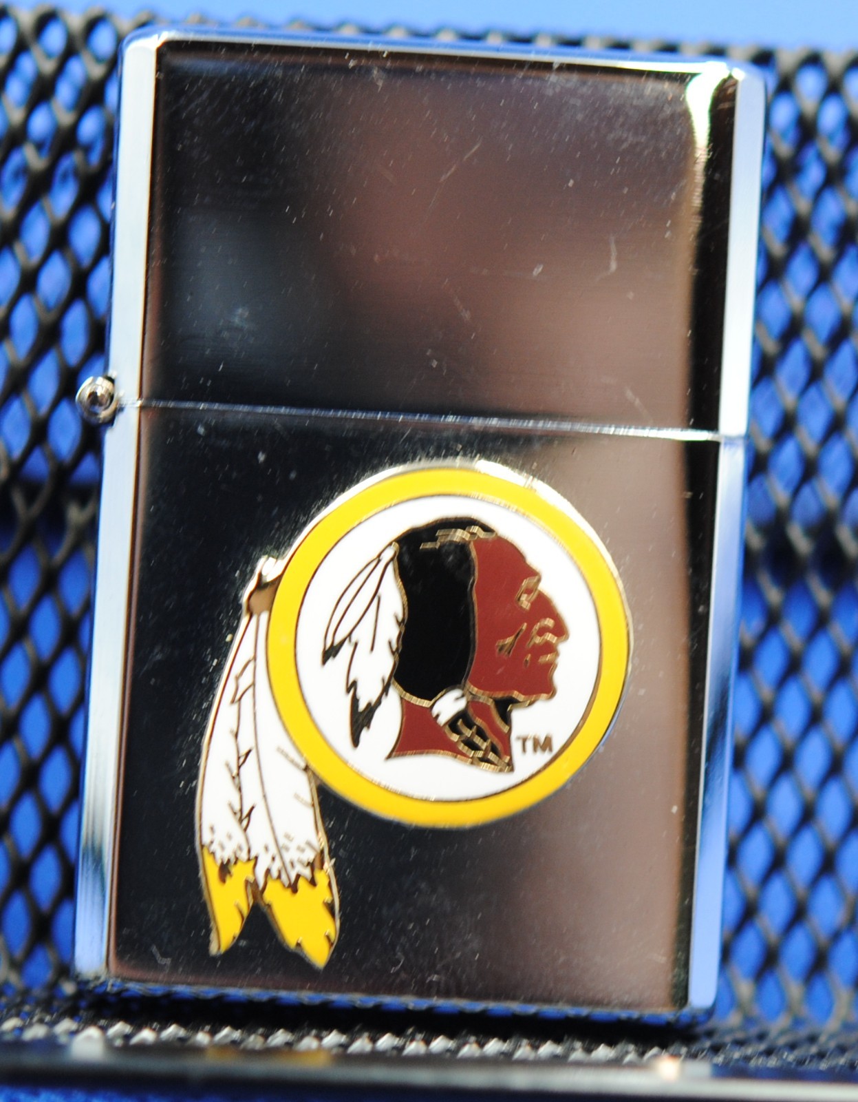 VINTAGE WASHINGTON REDSKINS LIGHTER