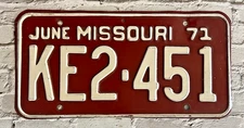 1971 Missouri Automobile License Plate KE2-451