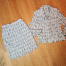 St John Wool Knit Light Gray Black Yellow Fringe Jacket Skirt Suit sz 10 8 Read