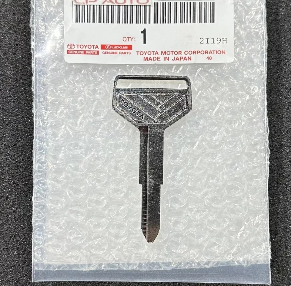 75-88 TOYOTA COROLLA LE DX DLX MASTER SIN CORTAR FÁBRICA DISTRIBUIDOR LLAVE EN BLANCO FABRICANTE DE EQUIPOS ORIGINALES NUEVO Foto 4 de 4