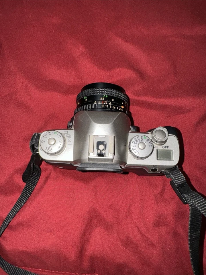 Pentax ZX-M 35mm SLR with Vivitar 50mm 1:2.0 Lens Shutter Issue - Image 2 of 3