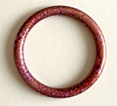 VINTAGE ARMBAND Kunststoff oder Bakelit marmoriert lila glitzernd neuwertig! 