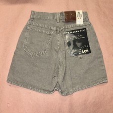 Vintage 1990 s Womens Rivited Lee, Wide Leg Denim Shorts, Deadstock NWT, Size 4