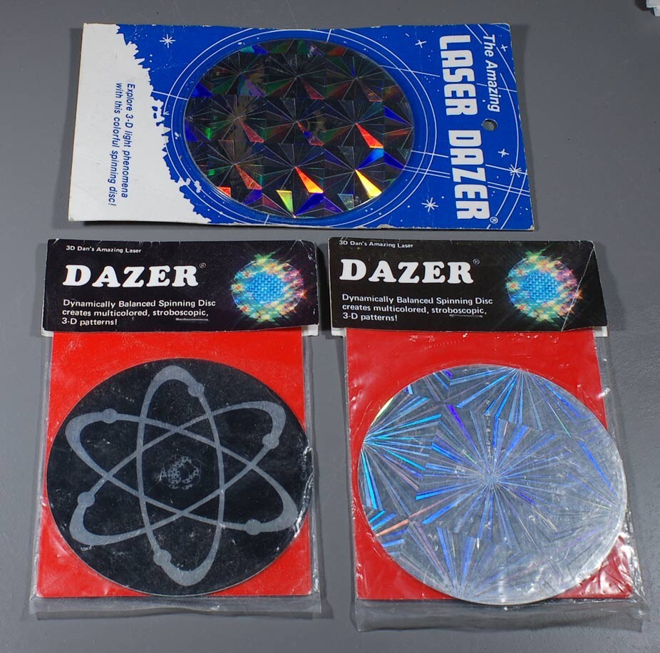 DZ Co Laser Dazer 3D Color Spinnig Disk Swirl New Sealed 3 Disc Lot