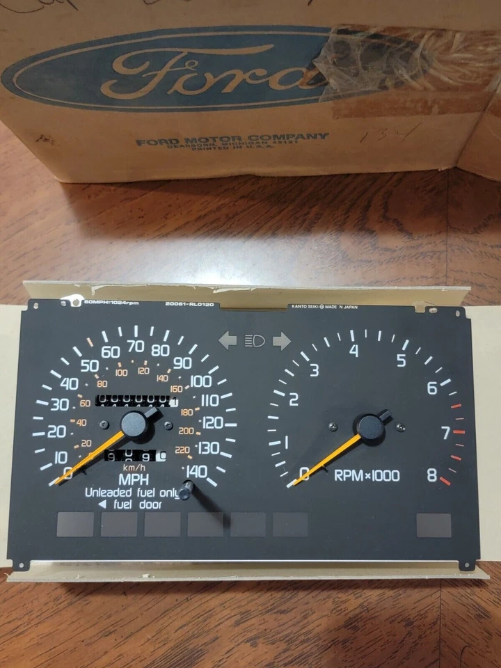 NUEVO DE LOTE ORIGINAL FORD FOJY-17255-A 90 91 MERCURY CAPRI VELOCÍMETRO TACÓMETRO Foto 2 de 4