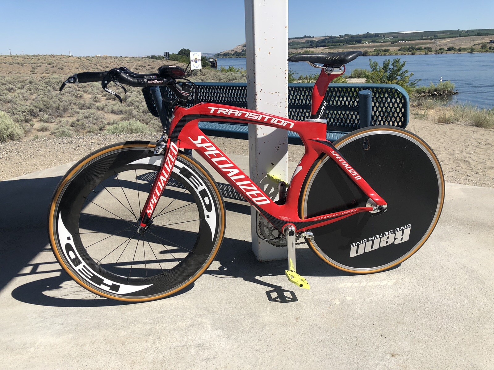 specialized transition triathlon bike