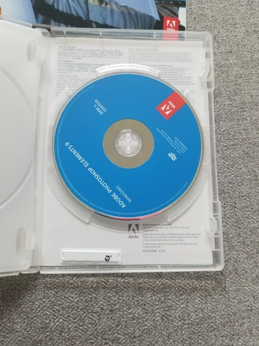 Adobe Photoshop Elements 9 (Mac/Win) Pre-owned, complete big box - Picture 7 of 10