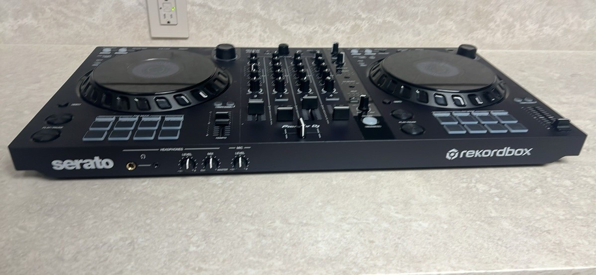 Pioneer DJ DDJ-FLX6-GT 4-Channel DJ Controller - Rekordbox