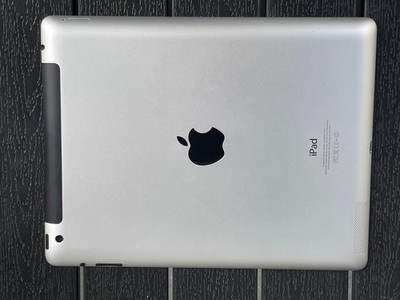 APPLE IPad  A 1460  Cellular Tablet gebraucht / neuwertig