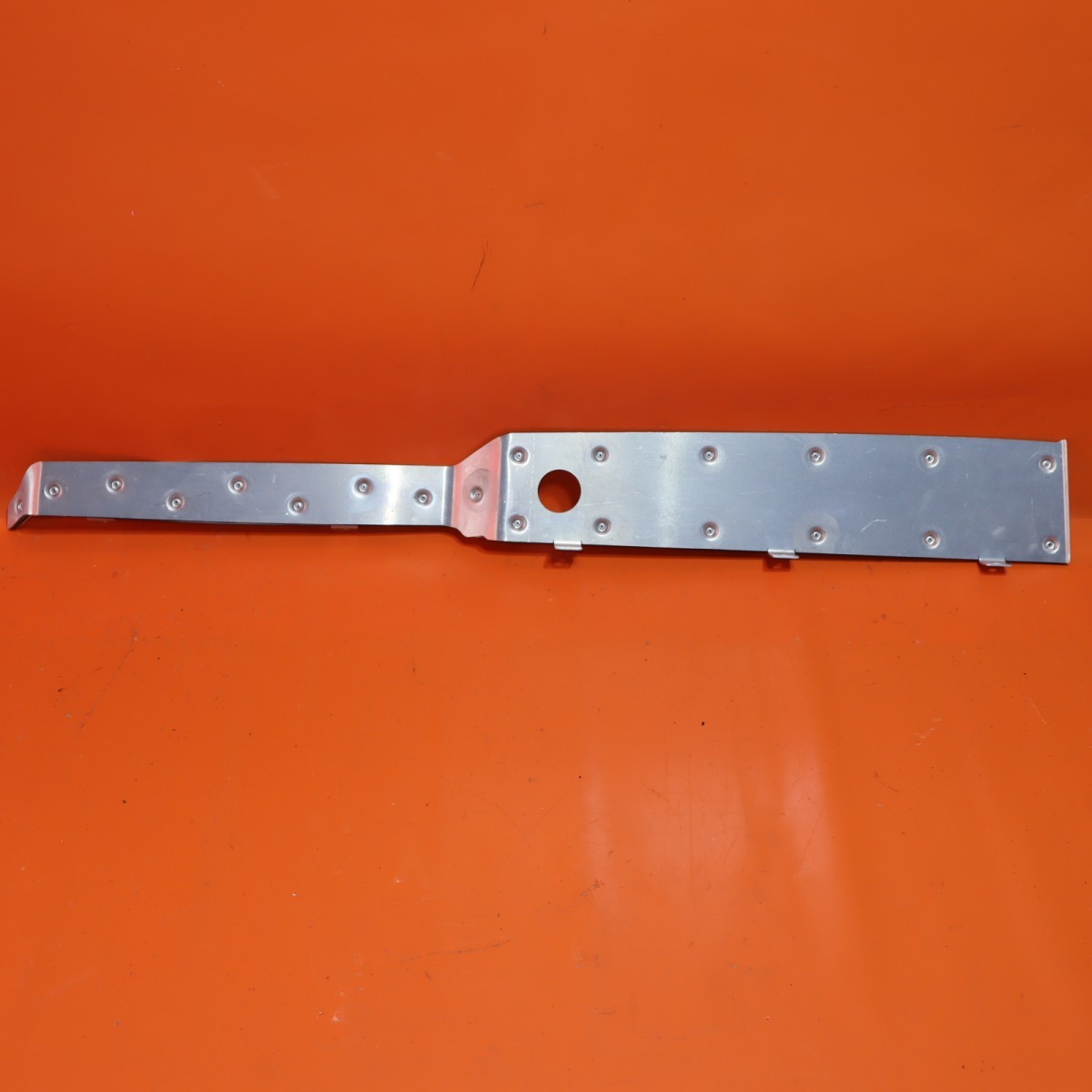 ROLLS ROYCE CULLINAN SIDE PANEL TRIM LEFT REAR 2019 2020 2021 2022 2023 7436817
