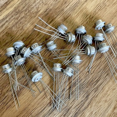 16x Germanium Transistor PNP GT308B alt 2N1854, 2N2048 - Tone Bender Fuzz - USSR