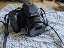 Panasonic Lumix FZ82 Bridge Camera 60x Optical Zoom Plus Carry Case & Charger