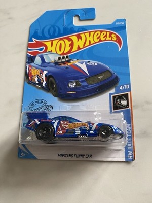 Hot Wheels Mustang Funny Car NHRA HW Race Team Candy Blue No.5 Long Card 2019