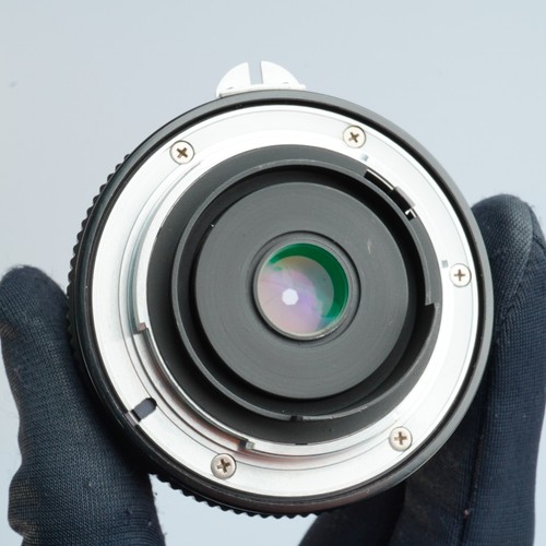 EXCELLENT Nikon NIKKOR 28mm f/3.5 Non-Ai Prime Lens - Picture 6 of 20