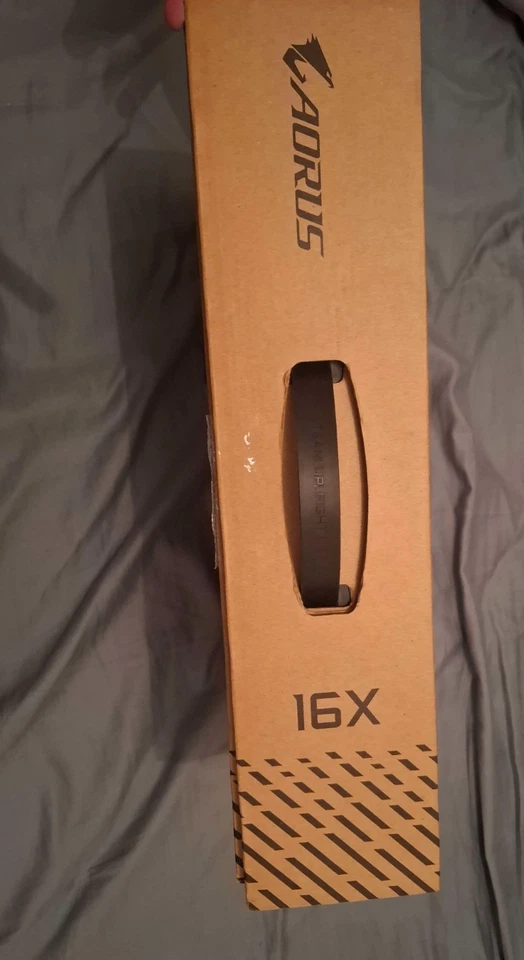 AORUS 16X (2024) 9SG- INCLUDES CHARGER & ORIGINAL BOX, LIKE NEW- GREAT CONDITION - Image 4 of 4