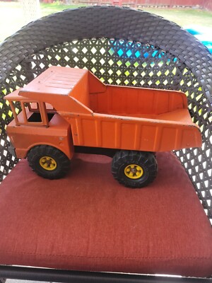VINTAGE LARGE MIGHTY TONKA 54010 ORANGE DUMP TRUCK
