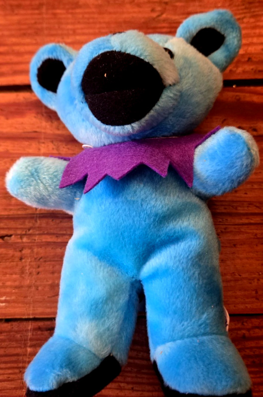Grateful Dead Beanie Bear by Liquid Blue  Dated 6/10/94 New w/Tags