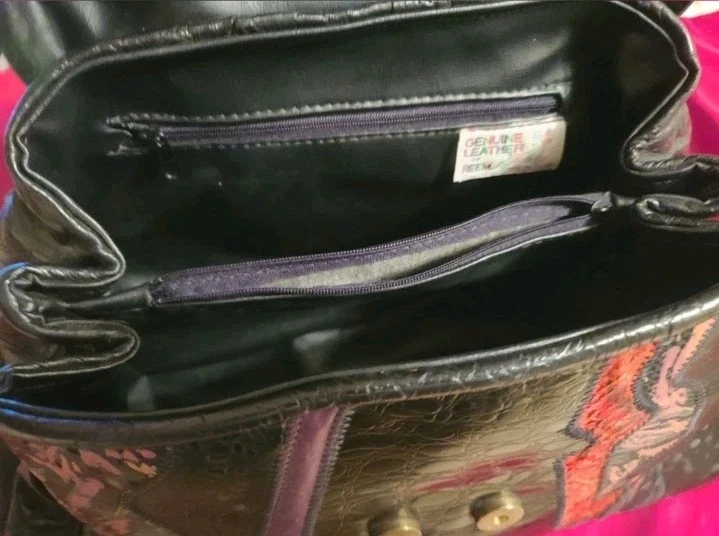 Bolso de médico REEM 1980 vintage con tapa abatible retazos de cuero en relieve multicolor Foto 2 de 4