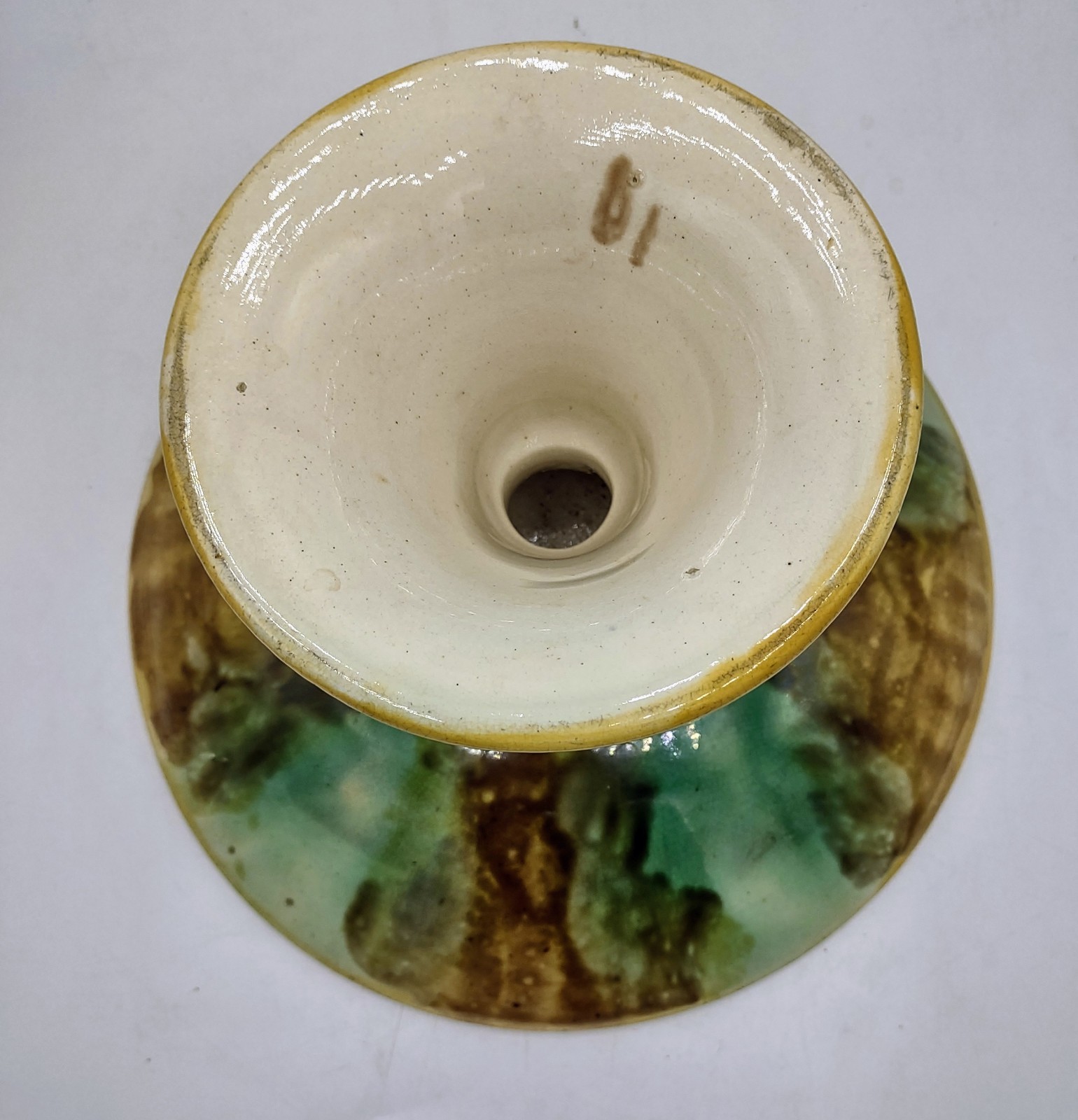 Antique Majolica Banana Leaf Compote/Plate On Stand Made in England 9.25"D