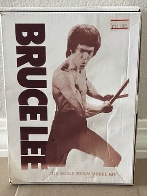 1/6 Bruce Lee John Wright Garage Kit Resin Figure model Enter the Dragon King Fu