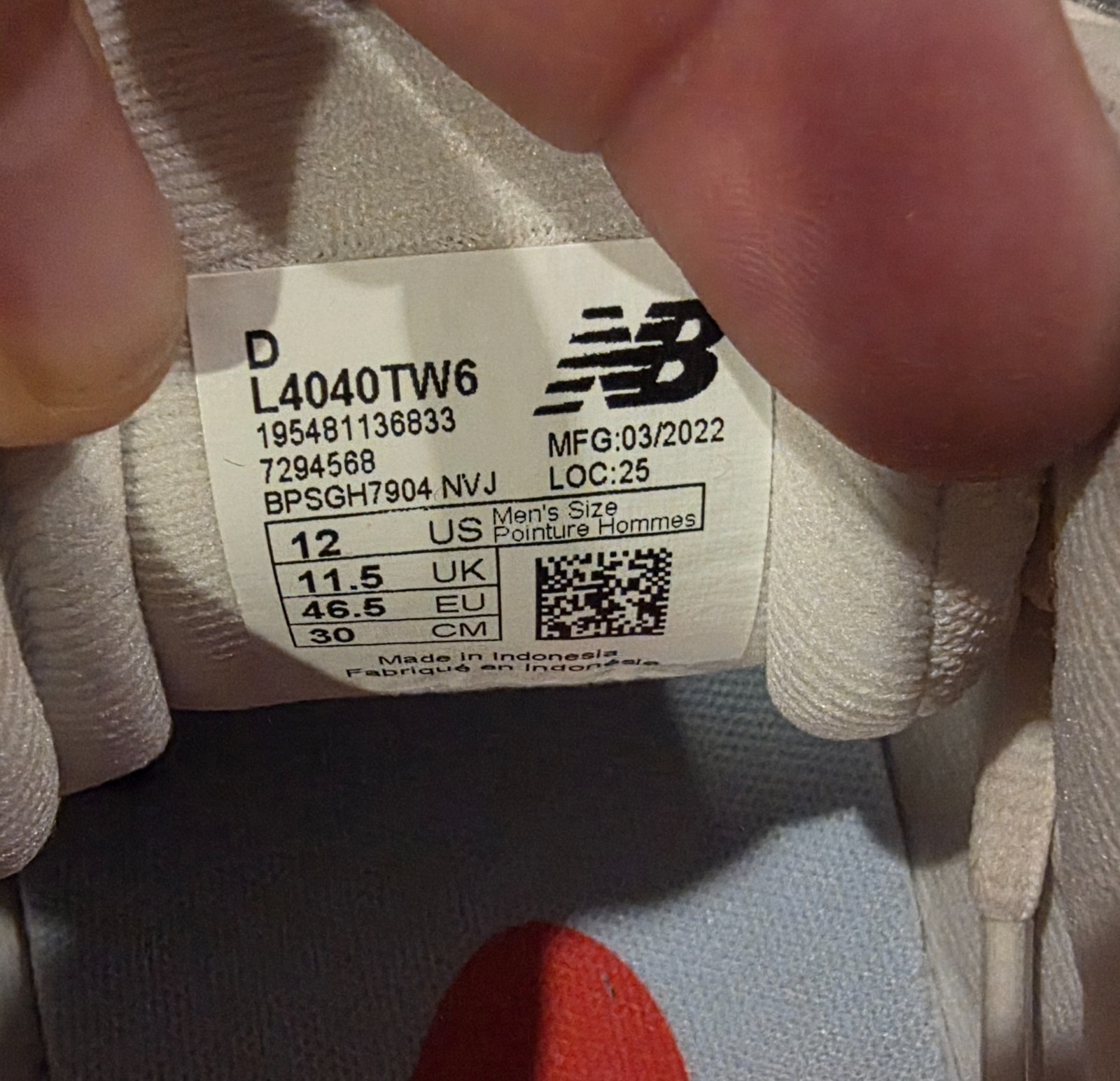 New Balance White Baseball Metal Cleats Size 12M thumbnail 2