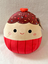 Squishmallows - 8" Chocolate Frosted Cupcake - 2022 - Elpha the Cupcake - NWT