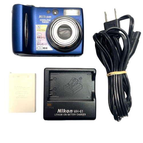 Nikon COOLPIX S5200 Platina Blueオールドコンデジ Nikon COOLPIX S5200 Compact Digital Camera Platinum Blue