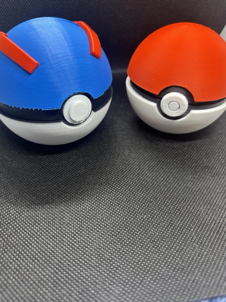 Mini bolas de luna misteriosas impresas en 3D  Foto 3 de 4