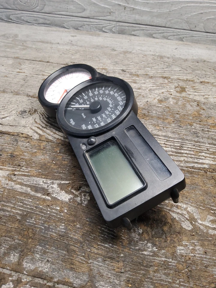 BMW K1200 K1200S 2005 05 04-08 velocímetro velocímetro de racimo 8 k millas Foto 2 de 4