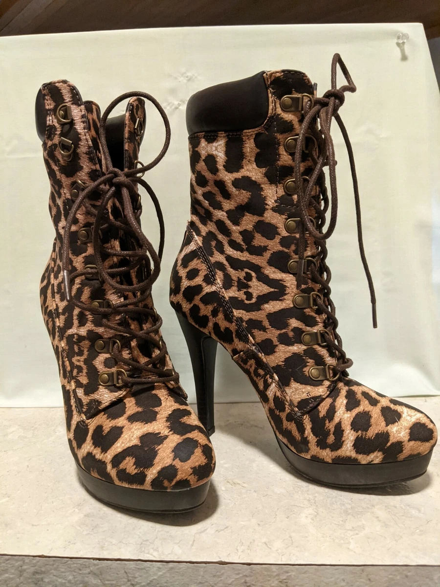 Shoedazzle lace store boots
