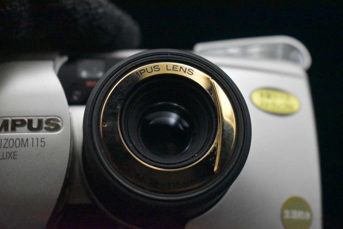 Olympus μ mju Zoom 115 Deluxe Point and Shoot 35mm Film Camera US
