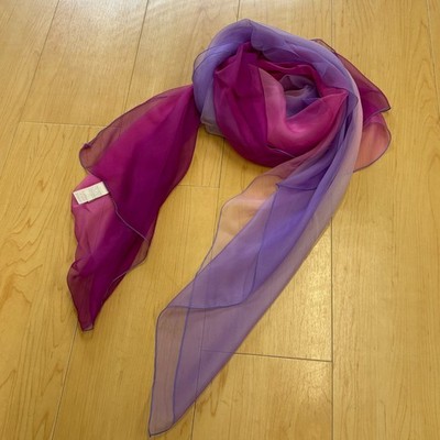 FOULARDS BACCARA LYON Baccarat Stole, Purple, No. 47