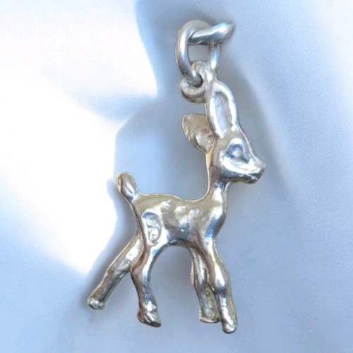 Vintage Silver tone Bambi DEER FAWN Charm 3D 20mm - Picture 1 of 3