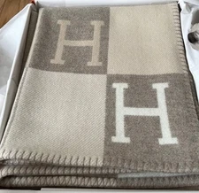 Hermes Avalon III Blanket - Coco/Camomile Beige - Limited Edition, Fast Shipping