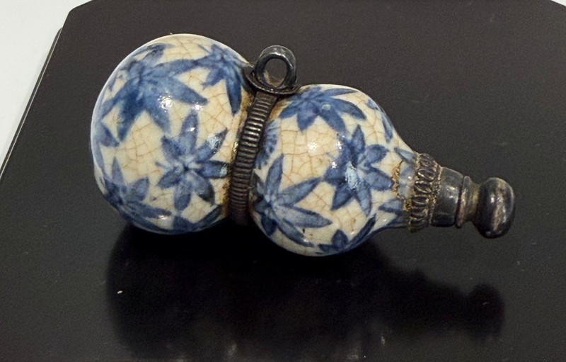 Japanese 18th/19th C. Edo Silver Mounted Blue and White Porcelain Gourd Netsuke